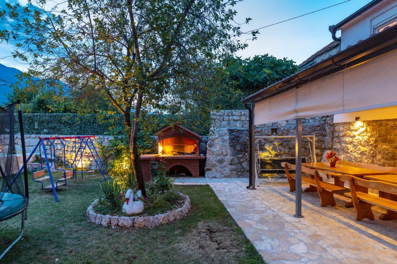 Luxury Villa Poquito Zagvozd Exterior photo