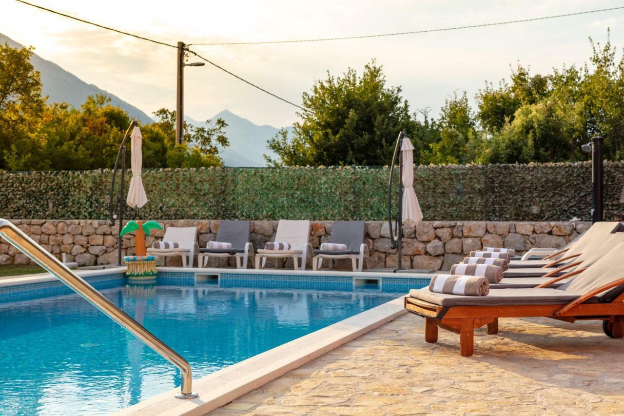 Luxury Villa Poquito Zagvozd Exterior photo